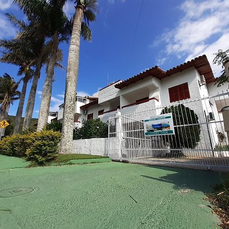 Residencial Hostal Blanco Florianopolis Luaran gambar