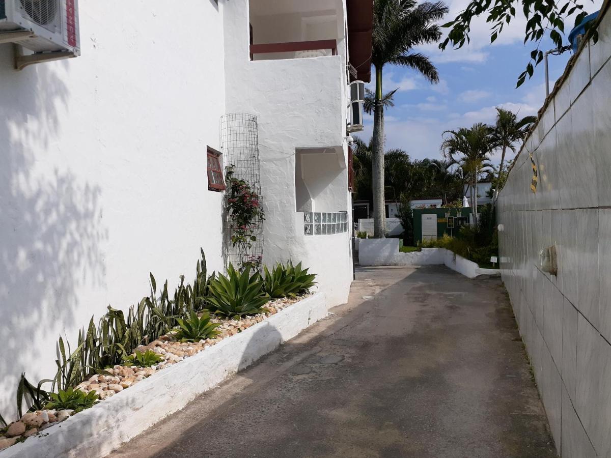 Residencial Hostal Blanco Florianopolis Luaran gambar